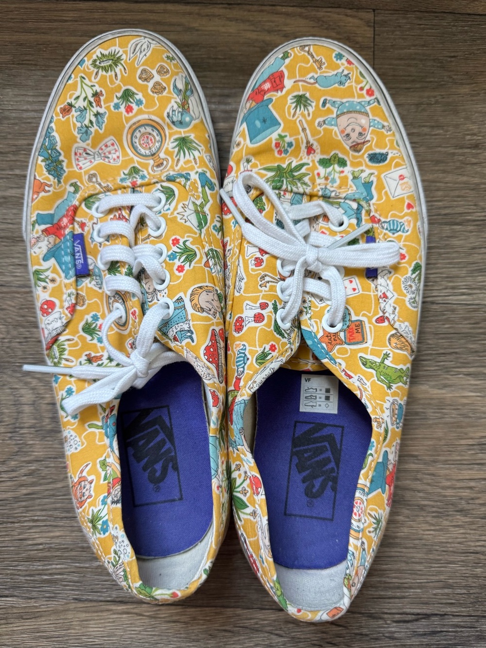 VANS x Liberty London Alice In Wonderland Canvas Sneakers Yellow 8/9.5